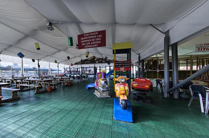 Zona infantil con hinchables en Oviedo Zona infantil con hinchables en Oviedo