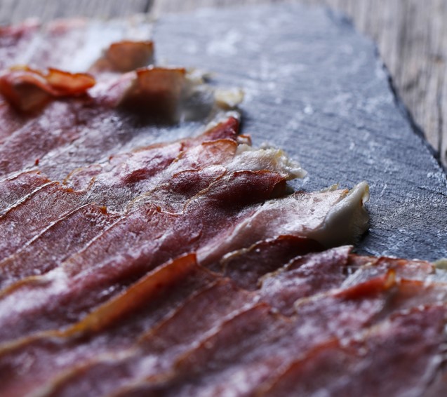 Beneficios de consumir jamón ibérico