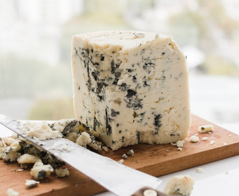 distinas formas de comer el queso cabrales